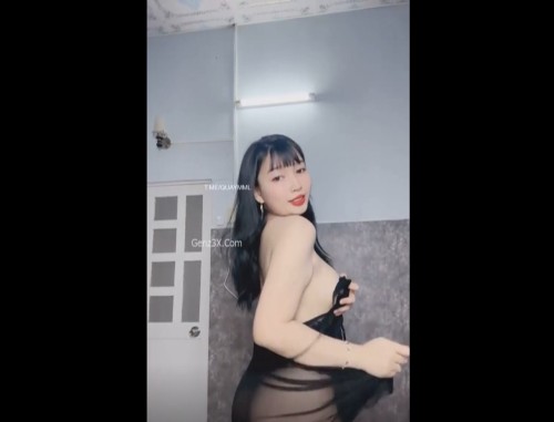 Clip Sex Thiên Ý nhảy múa khoe cặp ngực khủng